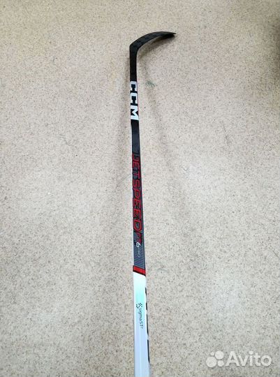 Клюшка хоккейная