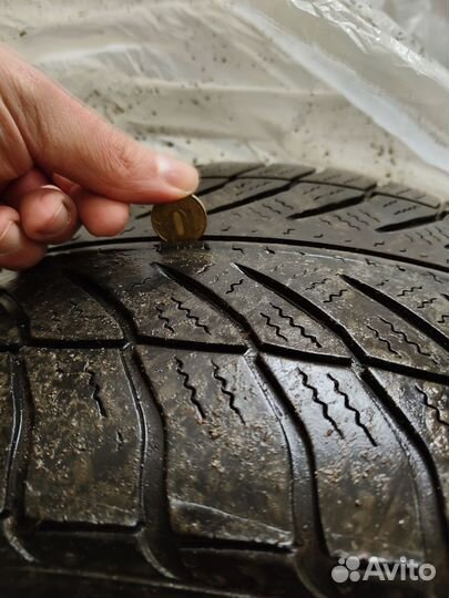 Goodyear UltraGrip 8 Performance 245/45 R18