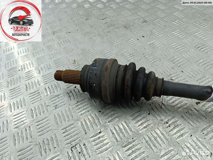 Полуось задняя б/у BMW 3 F30/F31 (2011-2018) 33207597682