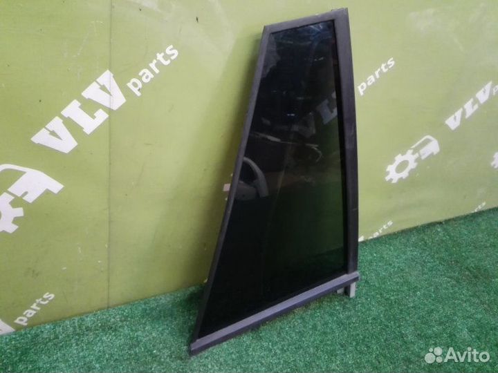 Форточка двери задняя правая Land Rover Range