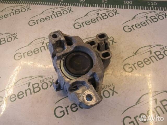 Опора кпп, Mercedes B W246 2013