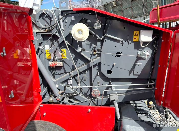 Пресс-подборщик Metal-Fach Z-562, 2022