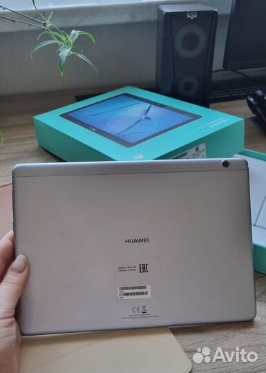 Планшет Huawei MediaPad T3 10, 2GB, 16GB, 4G
