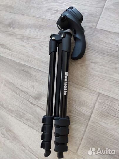 Компактный фотоаппарат sony