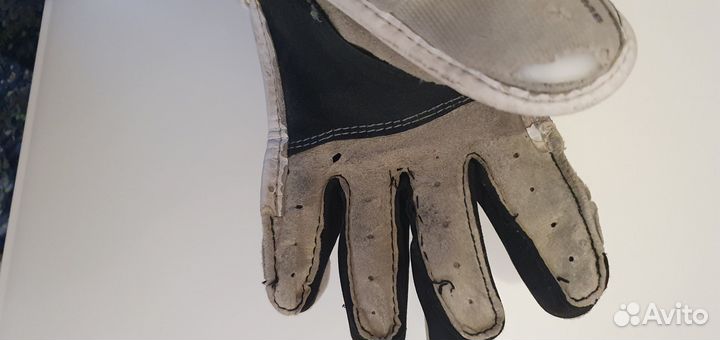 Краги хоккейные (б/у)