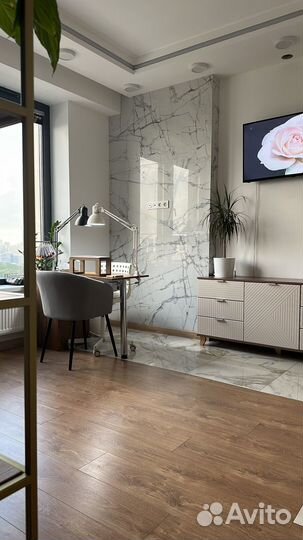 Мастер маникюра и педикюра