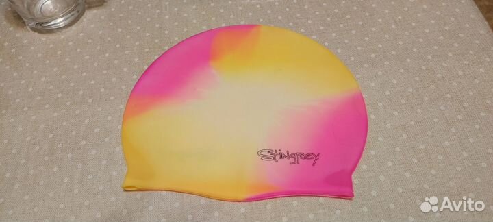 Шапочки для бассейна 5 шт. И плавки