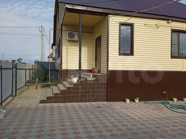 Дом 172 м² на участке 7 сот.