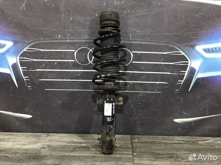 Амортизатор передний в сборе Volkswagen Polo