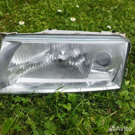 Фары на skoda octavia тур a4
