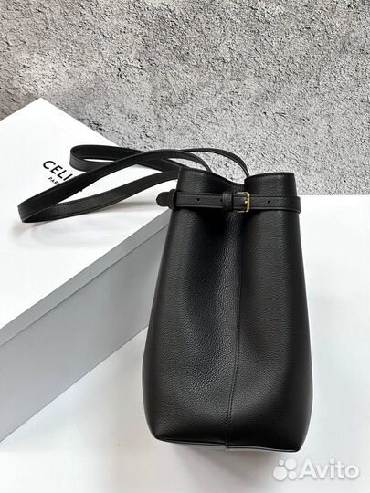 Сумка Celine medium cabas anaïs cuir triomphe