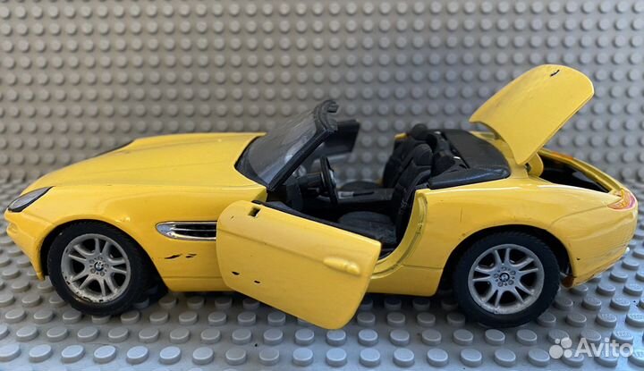 BMW Z8 1/24 Welly