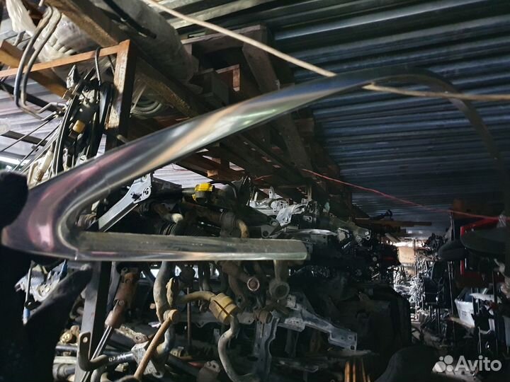 Молдинг крыши левый Ауди А8Д4