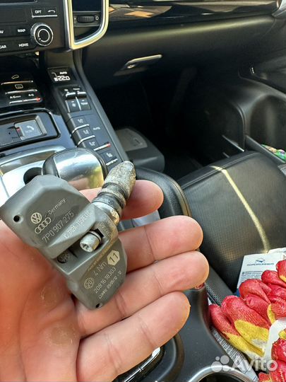 Датчики давления колес audi Q7 4 шт