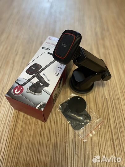 Магнитный держатель для телефона автомобильный