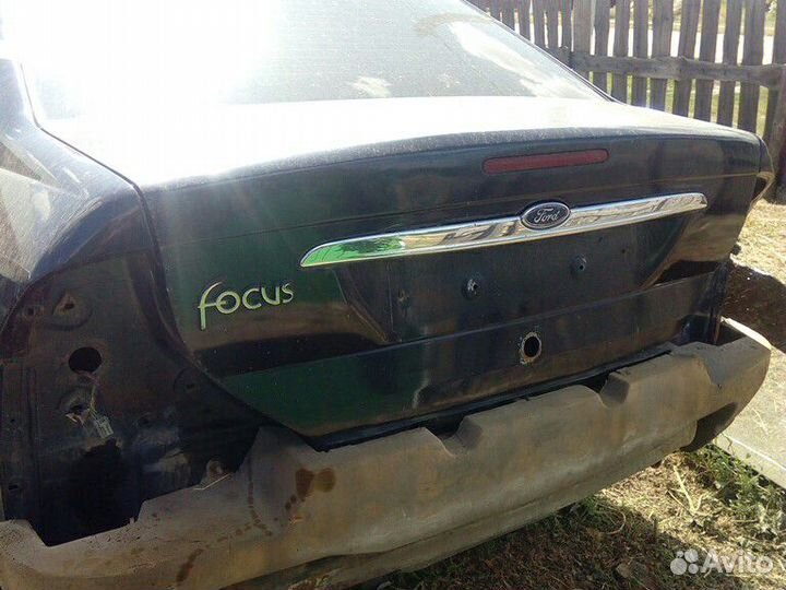 Крышка багажника Ford Focus 1