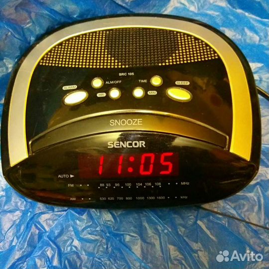 Радиочасы цифровые (радиобудильник)