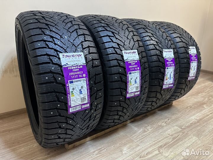 Tourador Ice Star TSW1 295/40 R21 113V