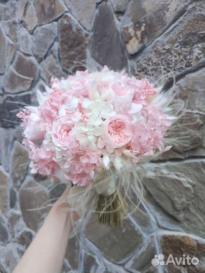 Букет свадебный из стабилизированных цветов