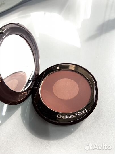 Charlotte Tilbury румяна Pillow Talk Intense