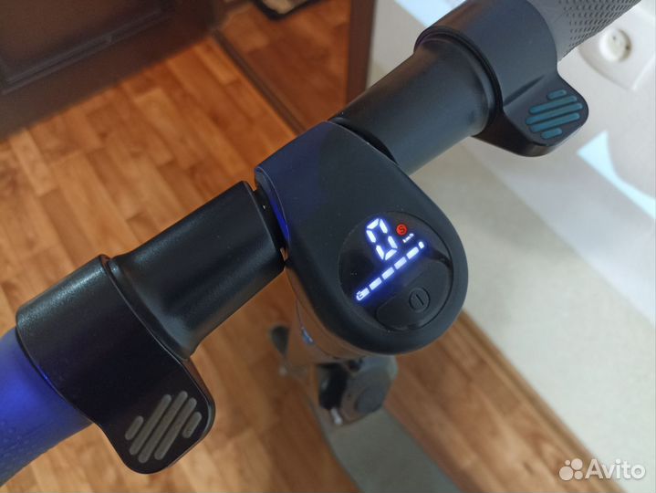 Электросамокат ninebot es4