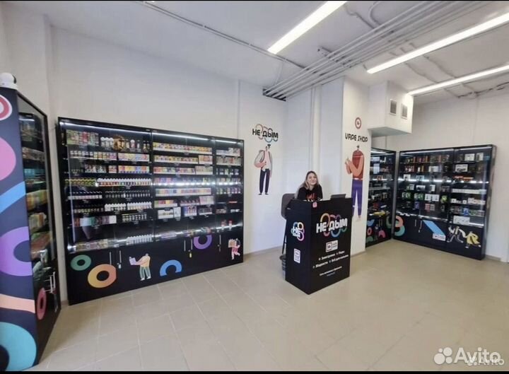 Подавец-консультант в табачный магазин