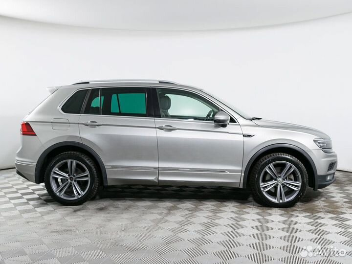 Volkswagen Tiguan 2.0 AMT, 2018, 107 593 км