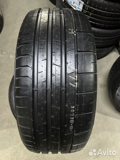 Pirelli P Zero PZ4 235/45 R18 94Y