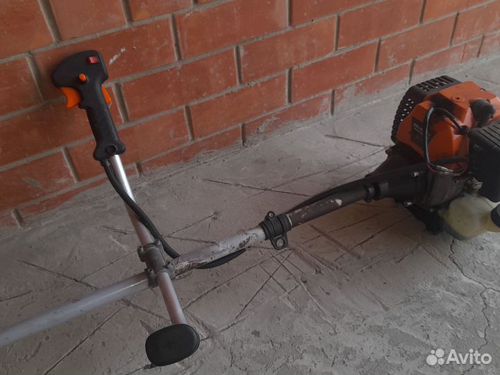 Триммер бензиновый