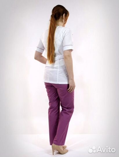 Медицинский костюм женский новый