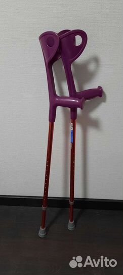 Продаю костыли под локоть