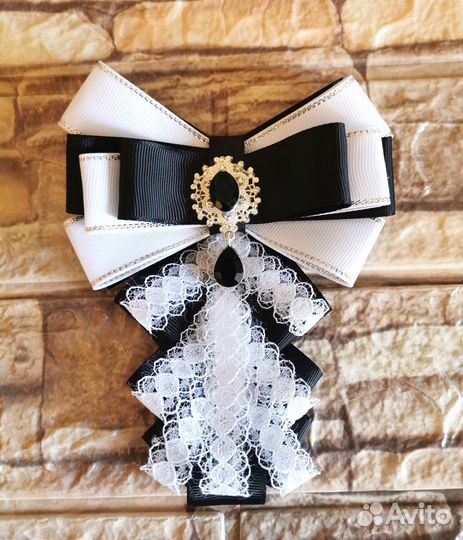 Галстук жабо