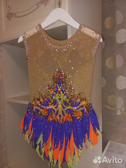 Купальник для художественной гимнастики