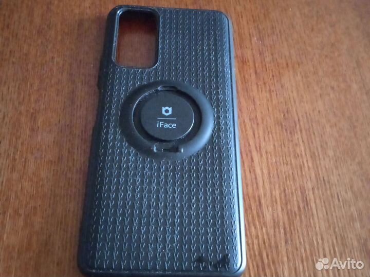 Чехол на смартфона