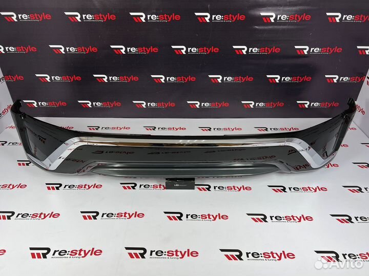 Сплиттер на бампер Toyota Land Cruiser 200