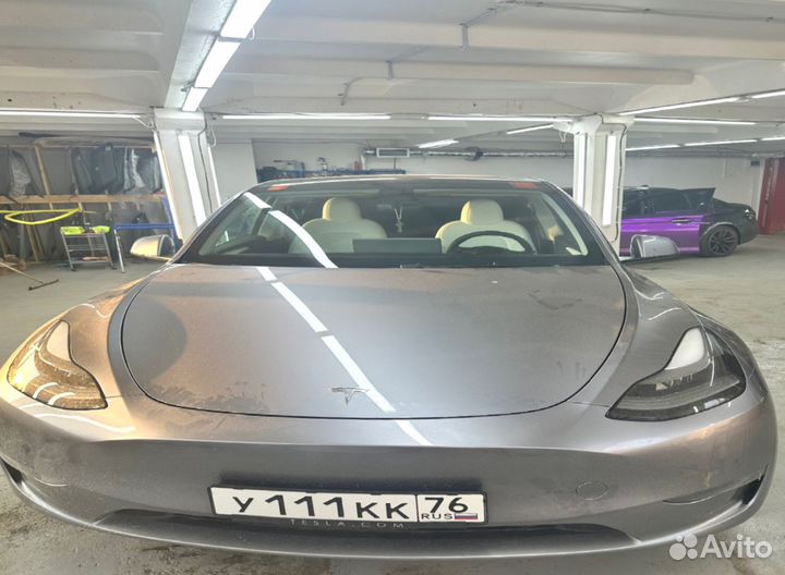 Лобовое стекло Tesla Model Y q-7971