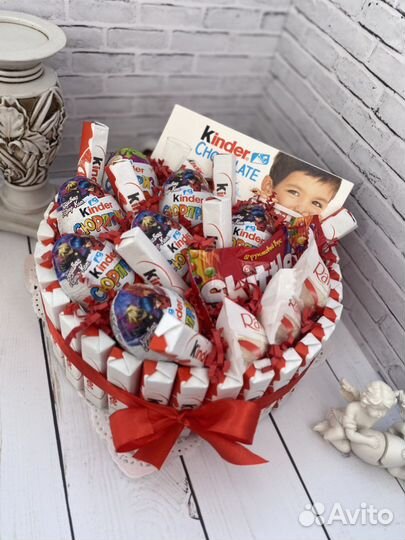 Торт из киндер, сладкие подарки