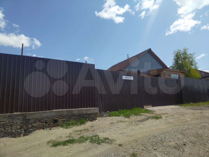 Дом 104 м² на участке 7 сот.