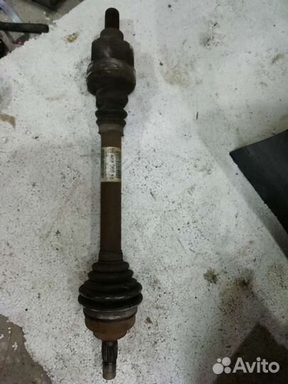 Привод лев. Peugeot 308 автомат