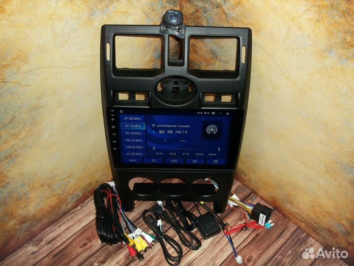 Магнитола LADA Priora Android с камерой