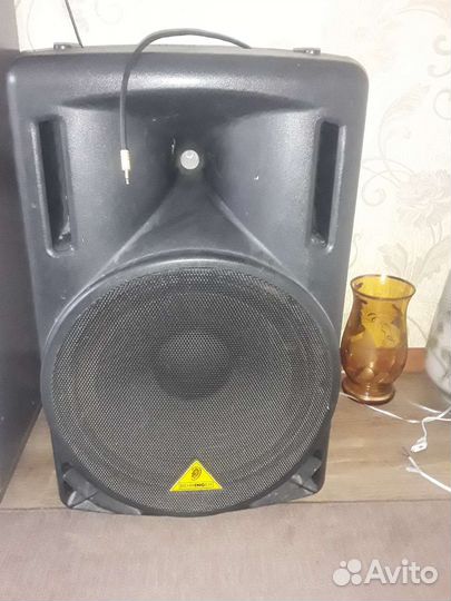 Активная акустическая колонка