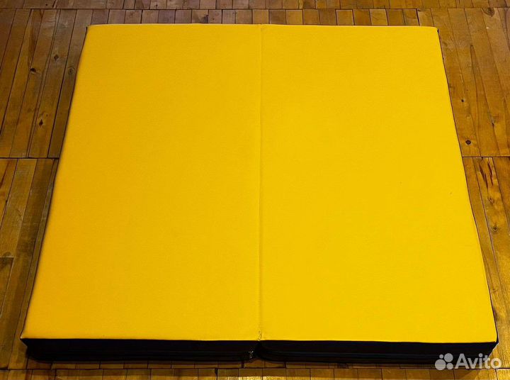 Мат спортивный