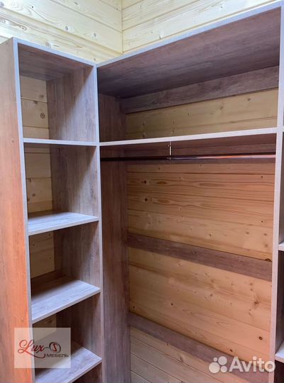 Стильные и удобные гардеробные в дом