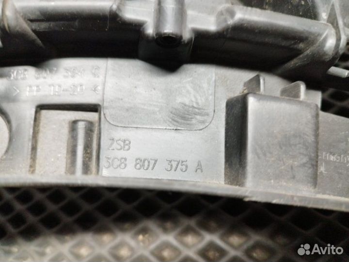 Кронштейн бампера задний правый Volkswagen Passat
