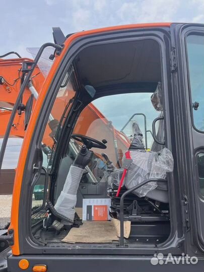 Колёсный экскаватор DOOSAN DX140W, 2023