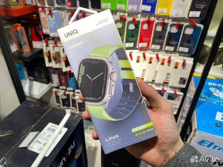 Ремешок Uniq на Apple Watch
