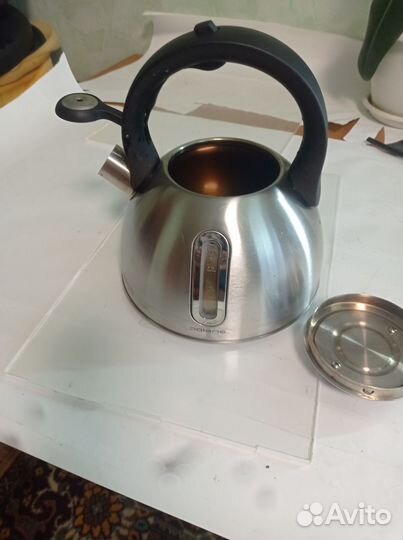 Чайник со свистком