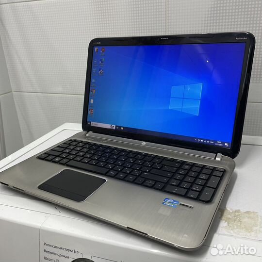 Ноутбук HP i3-2310M/8Gb/SSD+HDD/2 видеокарты