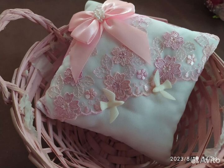 Свадебный букет невесты свидетельство подушка