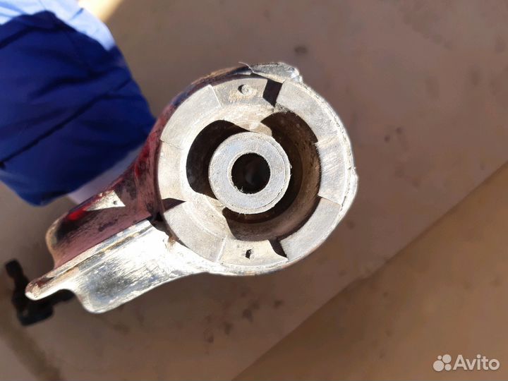 Рычаг передний левый Опель Астра Джи